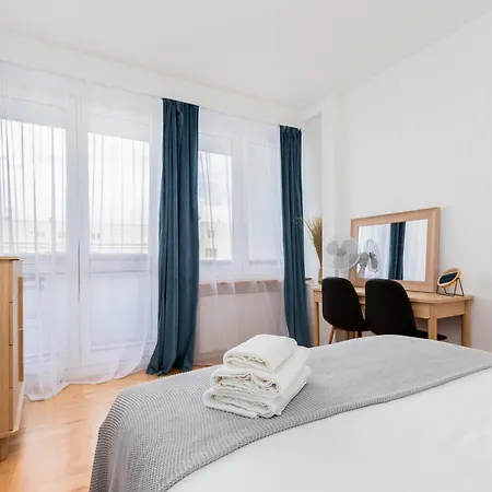 Deep Blue By Bookinghost Апартаменты Гдыня