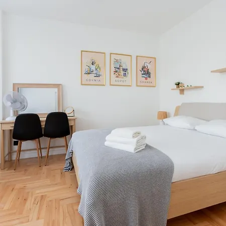 Deep Blue By Bookinghost * Гдыня