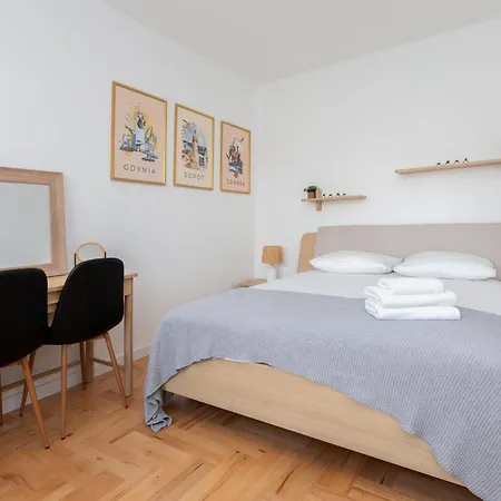 Deep Blue By Bookinghost