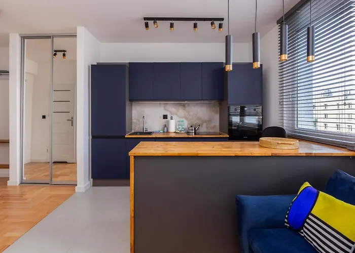 Deep Blue By Bookinghost Gdyně